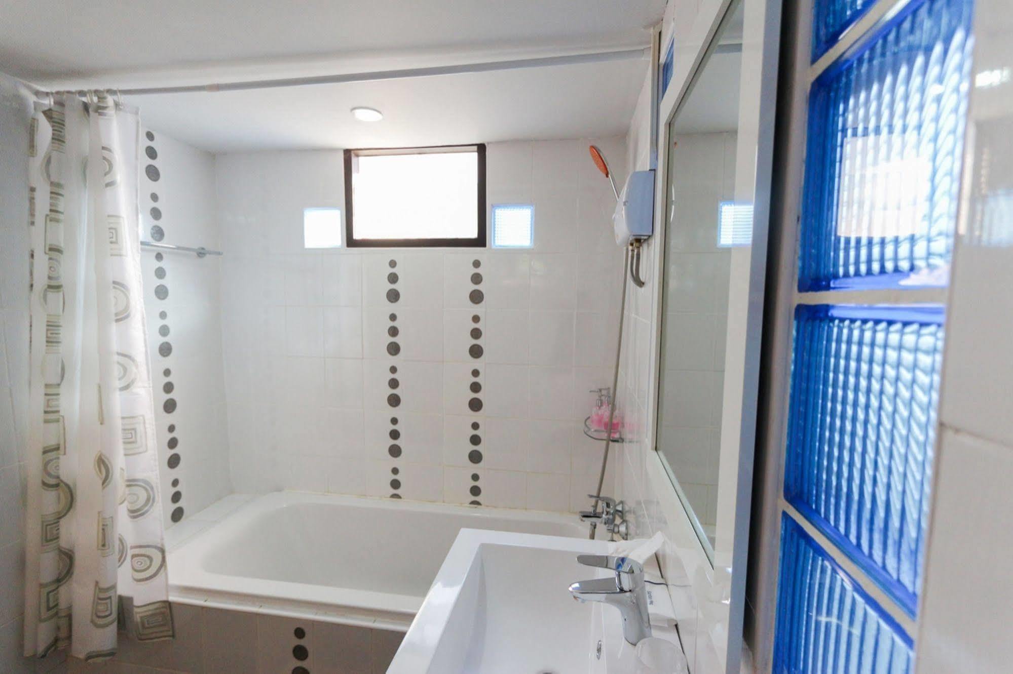 The Stay Guest House Loei Extérieur photo