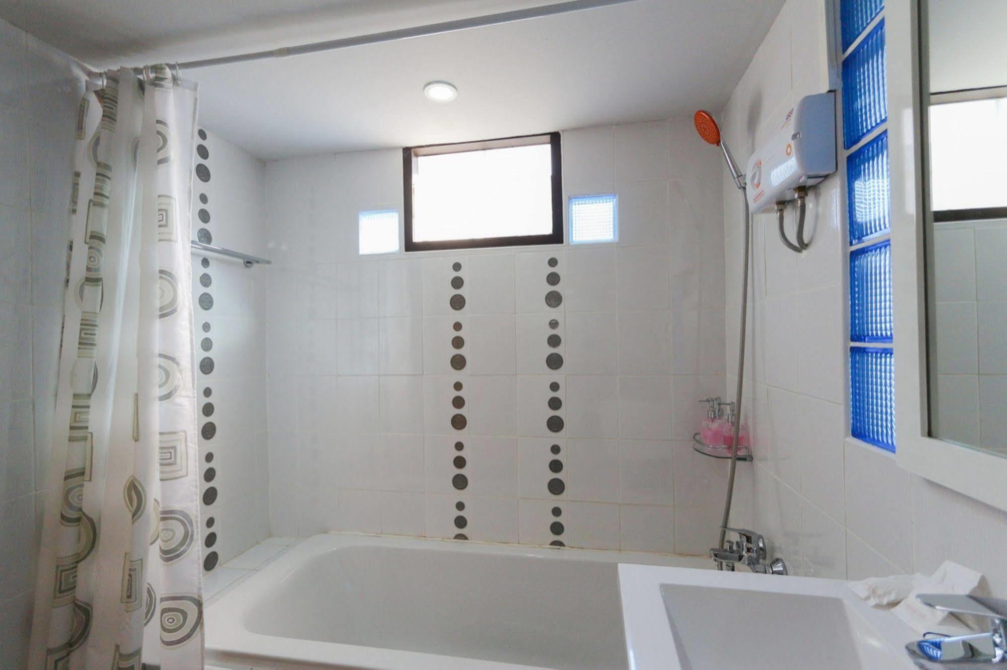The Stay Guest House Loei Extérieur photo