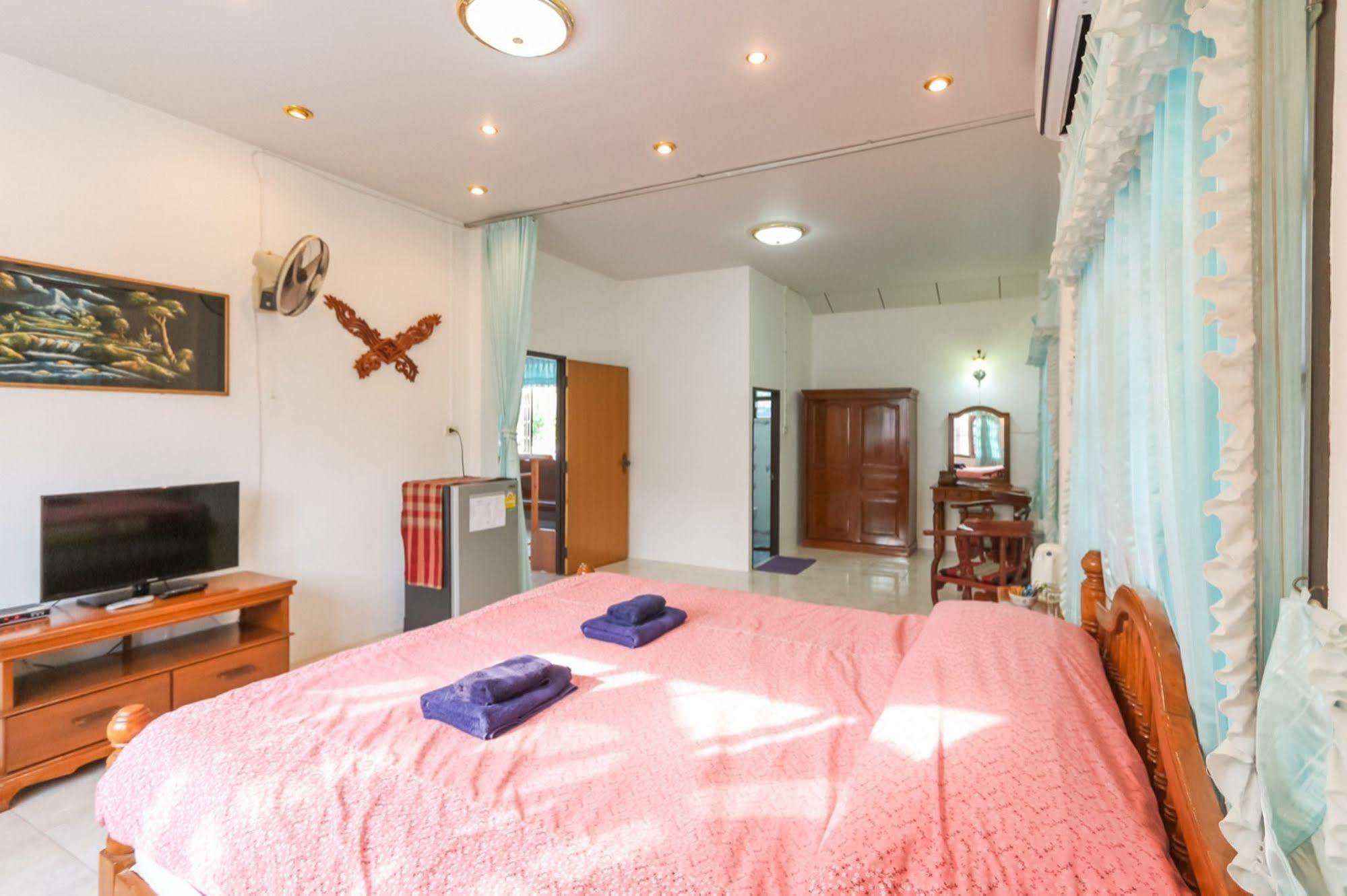 The Stay Guest House Loei Extérieur photo